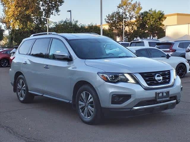 2017 Nissan Pathfinder S