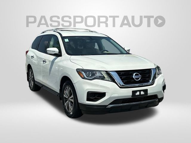2017 Nissan Pathfinder S