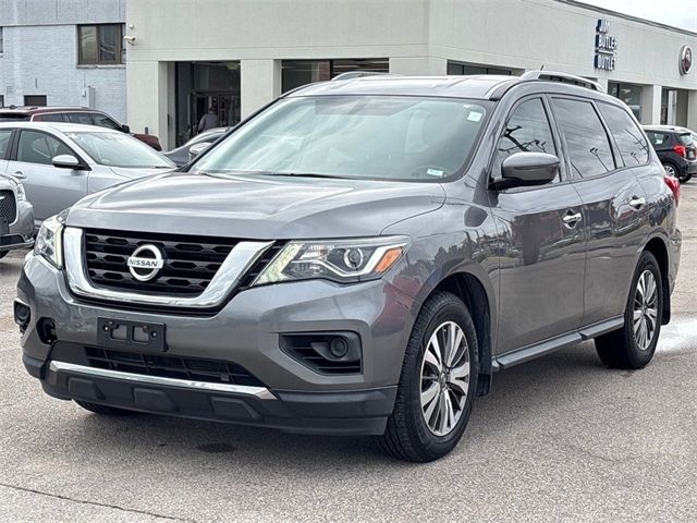 2017 Nissan Pathfinder S