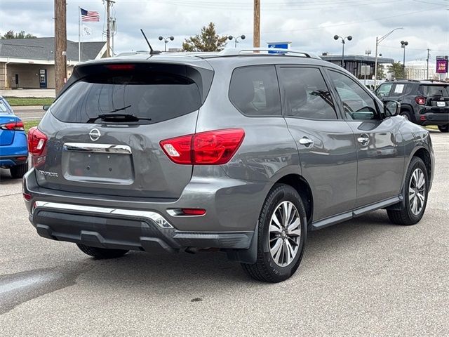 2017 Nissan Pathfinder S