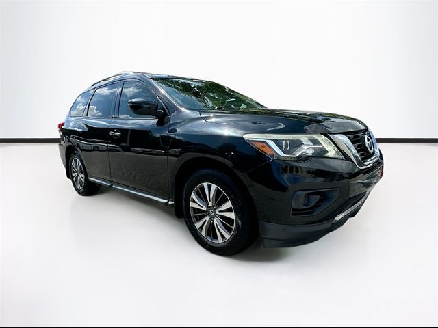 2017 Nissan Pathfinder S