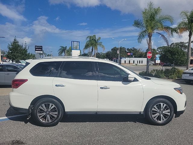 2017 Nissan Pathfinder S