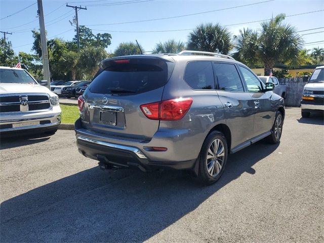 2017 Nissan Pathfinder S