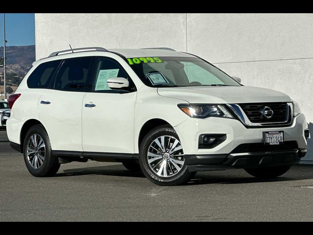 2017 Nissan Pathfinder S