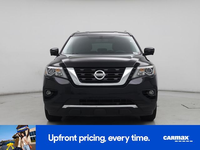 2017 Nissan Pathfinder SL