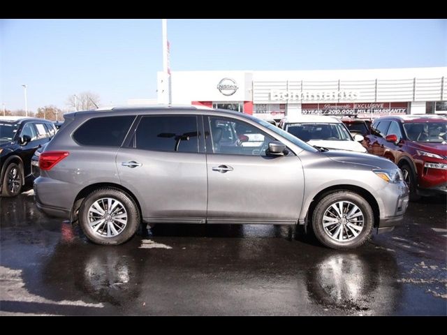 2017 Nissan Pathfinder S