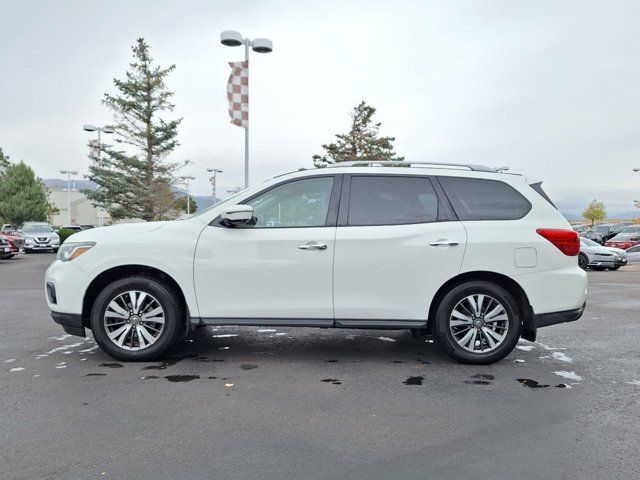 2017 Nissan Pathfinder SL