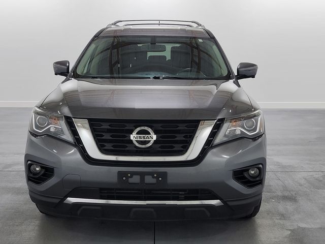 2017 Nissan Pathfinder SL