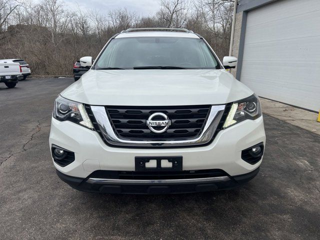 2017 Nissan Pathfinder SL