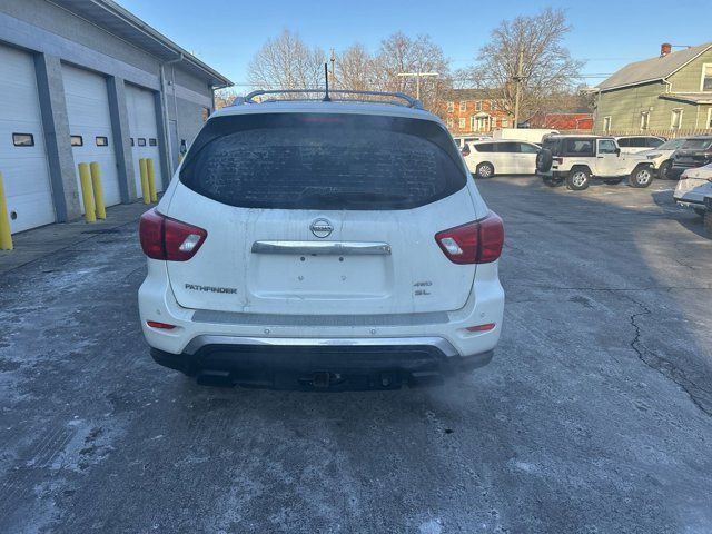 2017 Nissan Pathfinder SL