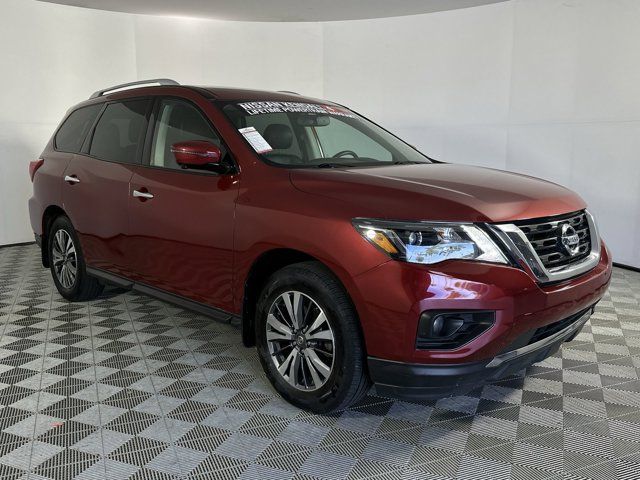 2017 Nissan Pathfinder SL