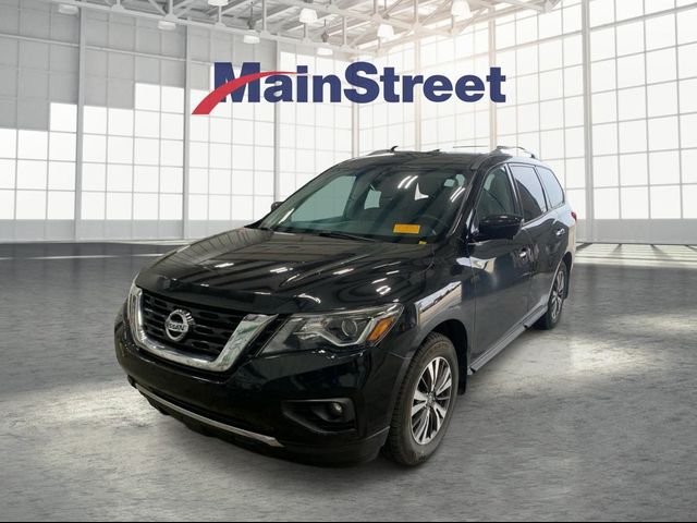 2017 Nissan Pathfinder SL