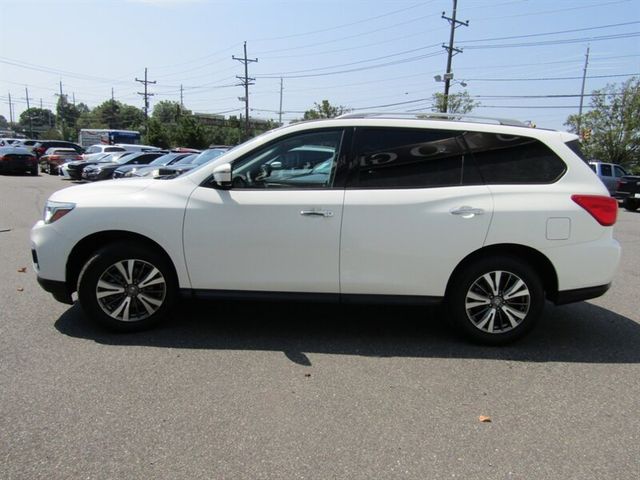 2017 Nissan Pathfinder SL