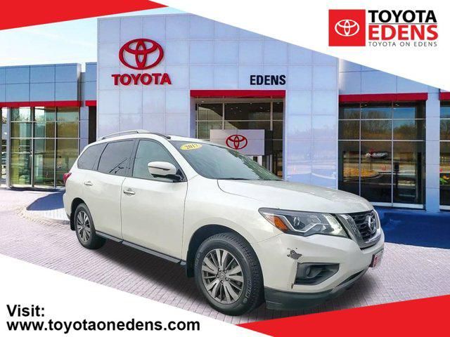 2017 Nissan Pathfinder SL