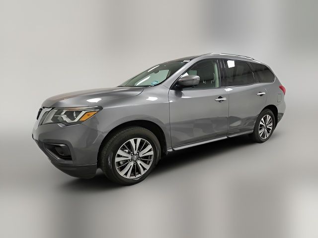 2017 Nissan Pathfinder SL