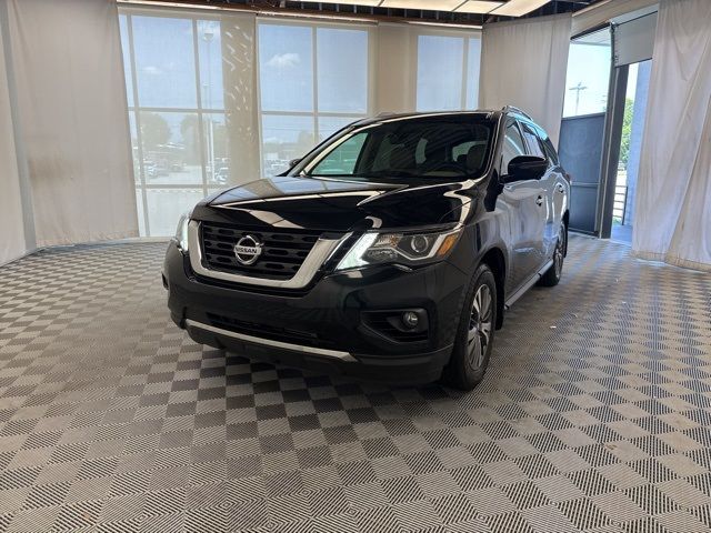 2017 Nissan Pathfinder SL