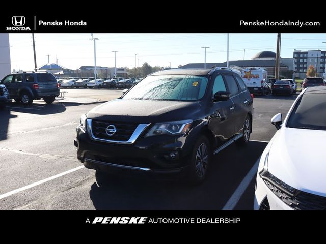 2017 Nissan Pathfinder SL