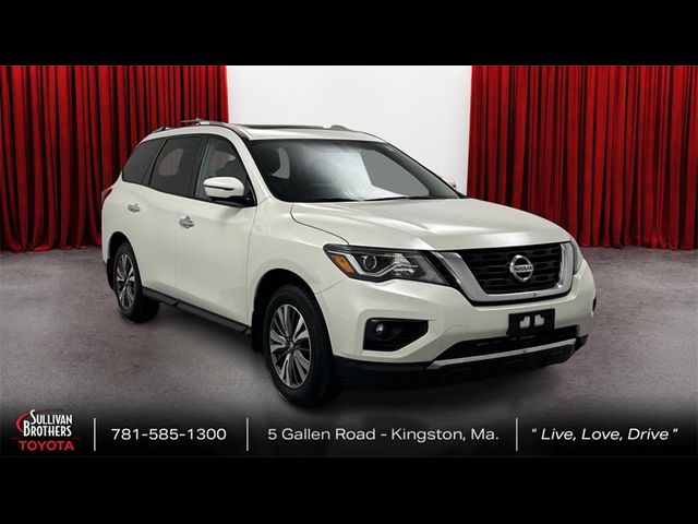 2017 Nissan Pathfinder SL