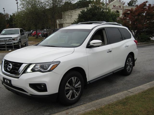 2017 Nissan Pathfinder SL