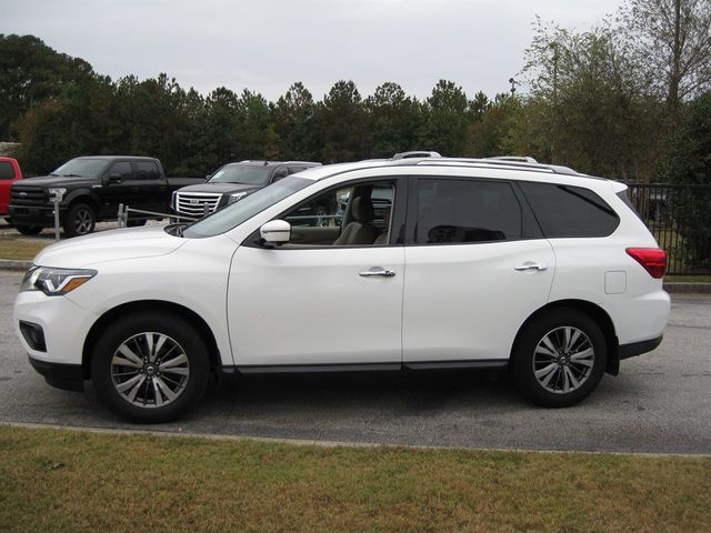 2017 Nissan Pathfinder SL