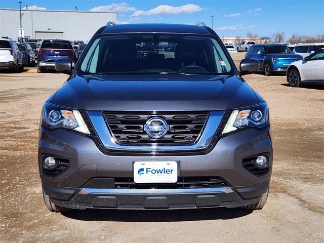 2017 Nissan Pathfinder SL