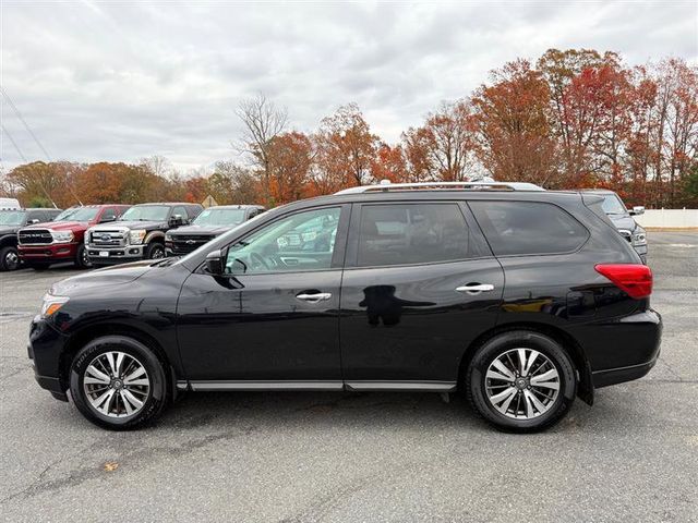 2017 Nissan Pathfinder SL