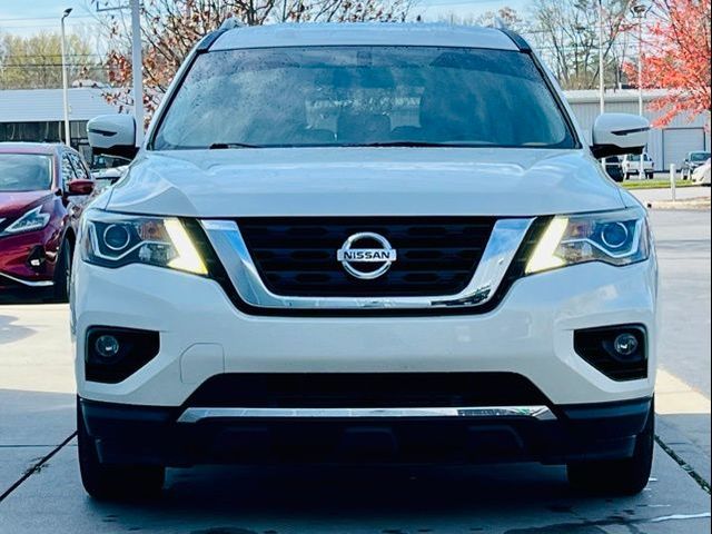 2017 Nissan Pathfinder SL