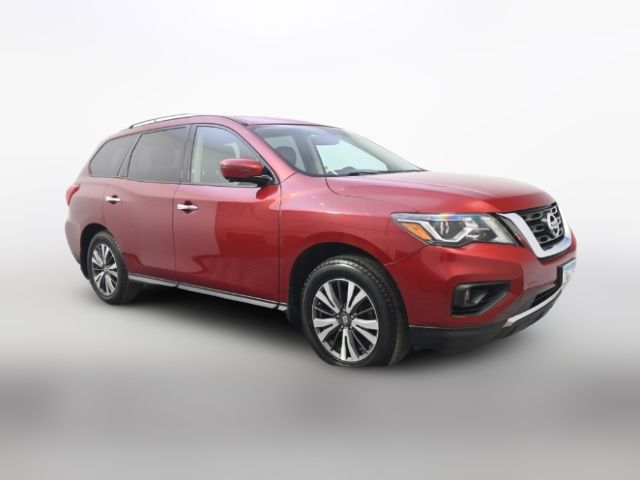 2017 Nissan Pathfinder SL