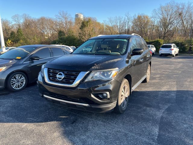 2017 Nissan Pathfinder SL