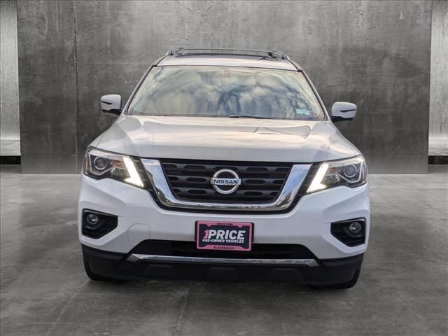 2017 Nissan Pathfinder SL