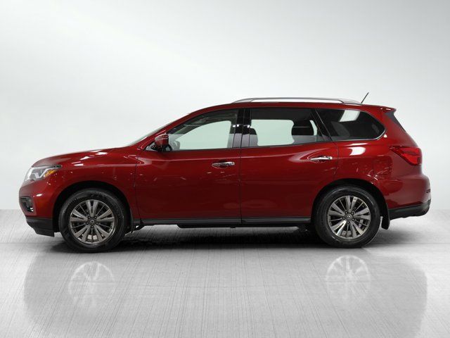 2017 Nissan Pathfinder SL