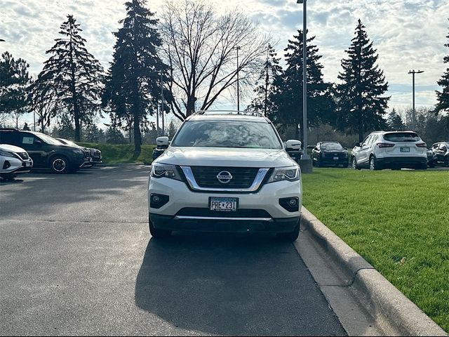 2017 Nissan Pathfinder SL