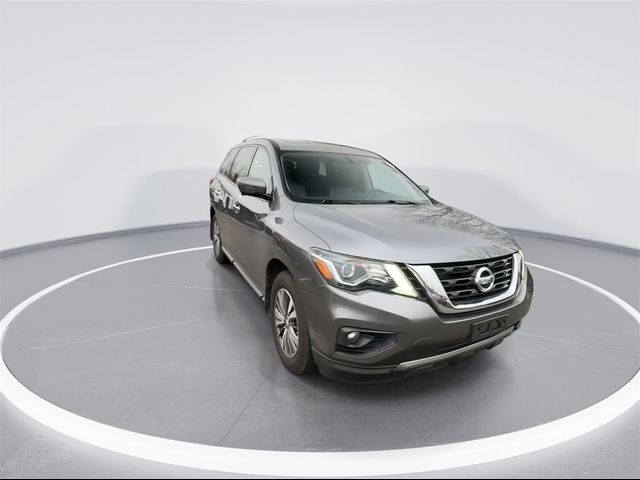 2017 Nissan Pathfinder SL