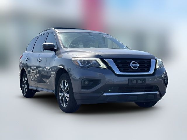 2017 Nissan Pathfinder SL