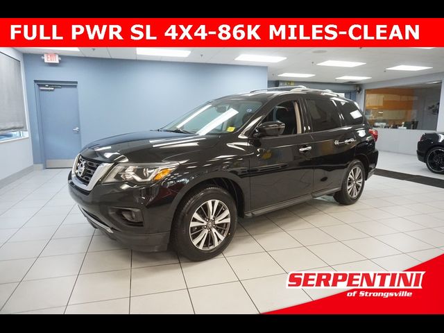 2017 Nissan Pathfinder SL