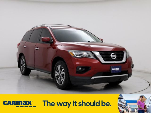 2017 Nissan Pathfinder SL