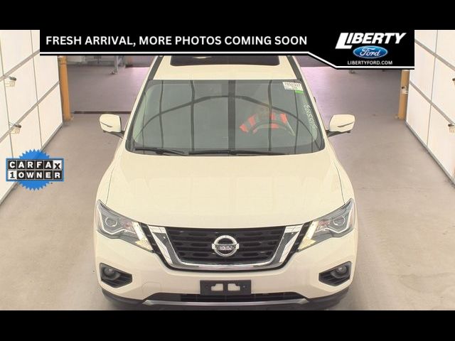 2017 Nissan Pathfinder SL