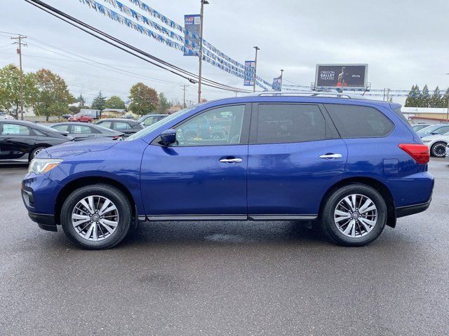 2017 Nissan Pathfinder SL