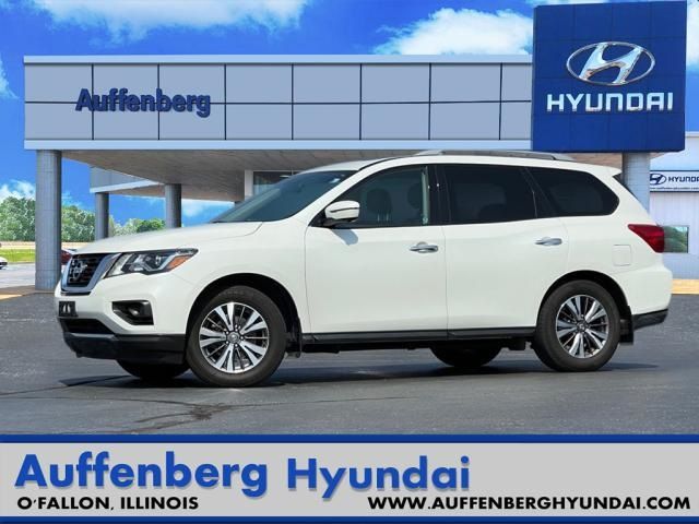 2017 Nissan Pathfinder SL