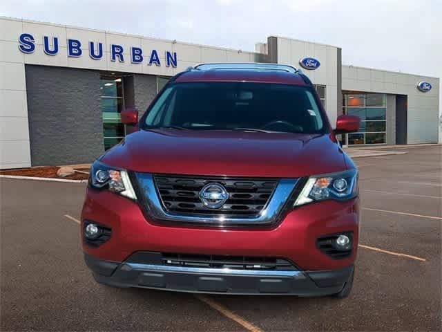 2017 Nissan Pathfinder SL