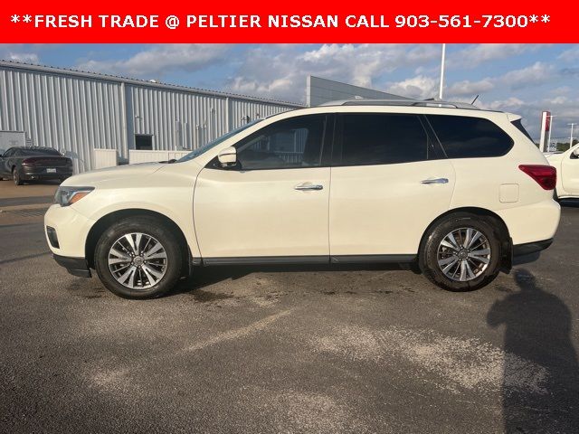 2017 Nissan Pathfinder SL