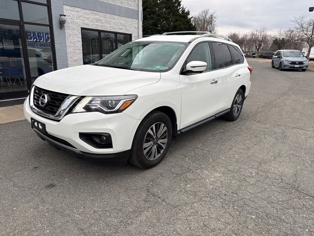 2017 Nissan Pathfinder SL