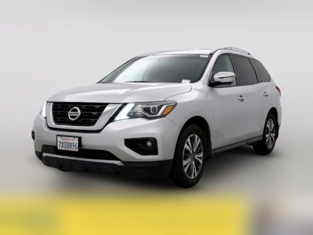 2017 Nissan Pathfinder SL