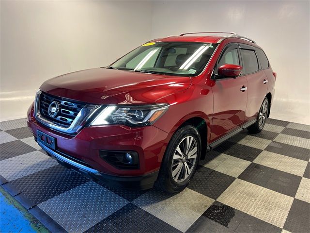 2017 Nissan Pathfinder SL