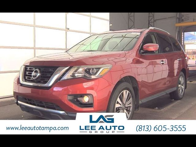 2017 Nissan Pathfinder SL