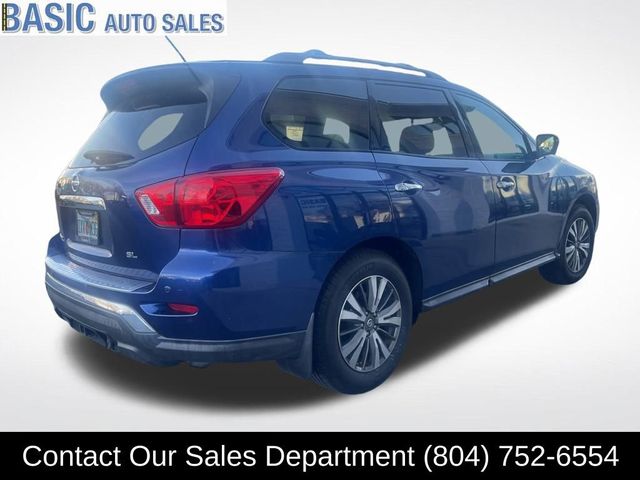 2017 Nissan Pathfinder SL