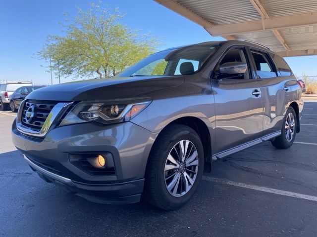 2017 Nissan Pathfinder SL