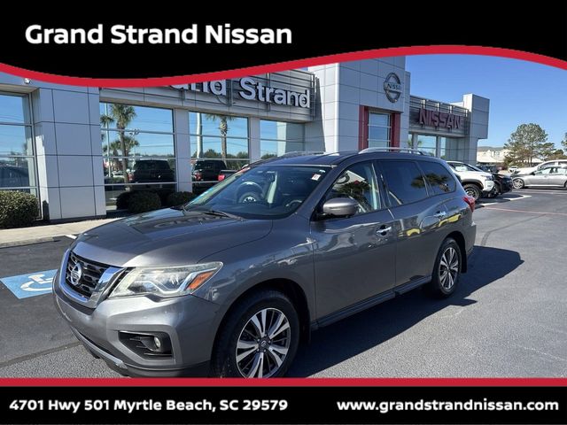 2017 Nissan Pathfinder SL