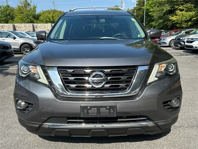 2017 Nissan Pathfinder SL