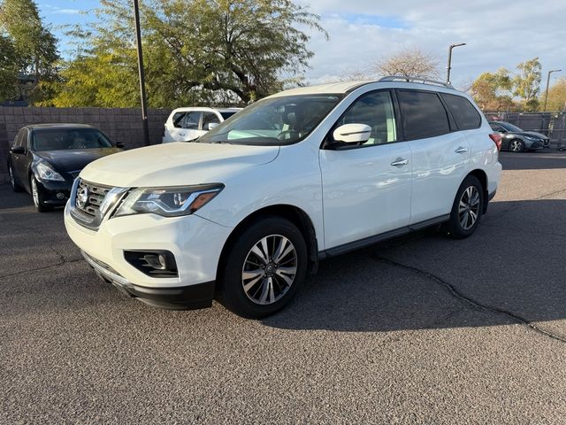 2017 Nissan Pathfinder SL